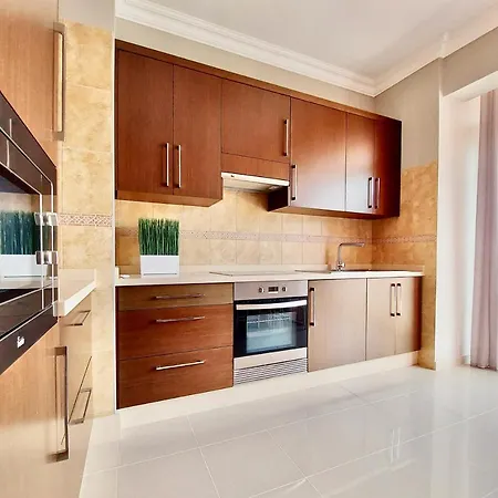 Aromas Attic Apartman *