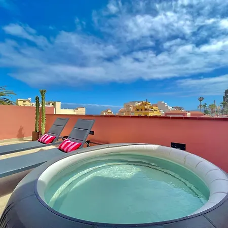 Aromas Attic Apartamento Puerto de la Cruz (Tenerife)