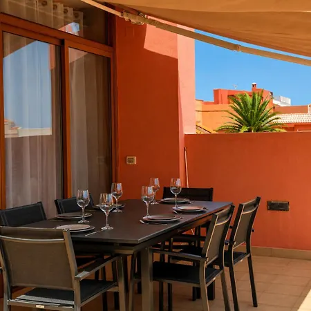 Aromas Attic Apartman *